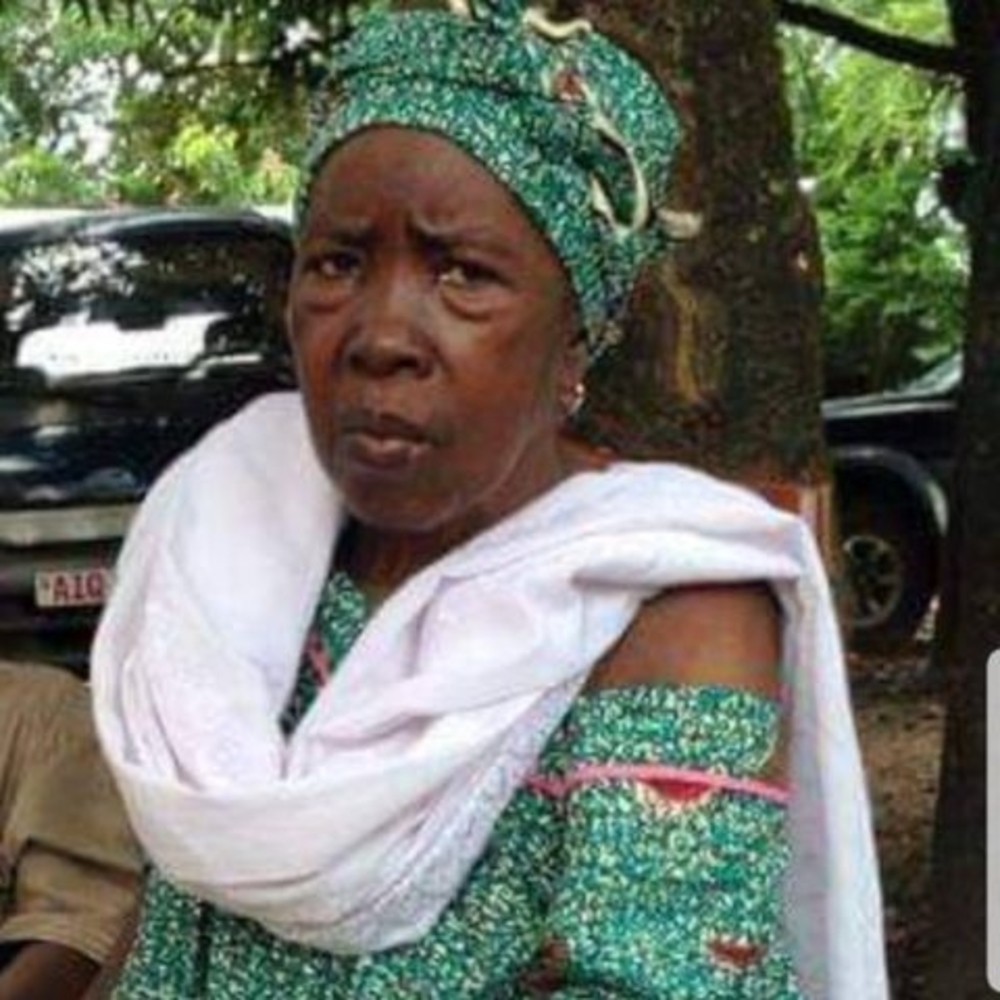 Meet your Posher, Mariama